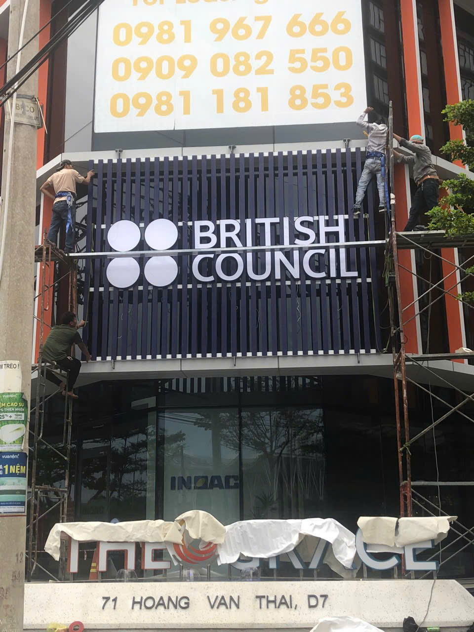 ảnh thực tế Biển hiệu quảng cáo tại Cửa hàng