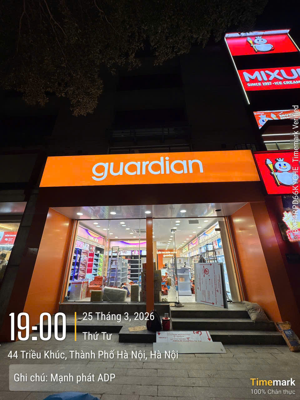 Mẫu biển quảng cáo rẻ nhất Hà Nội bằng alu