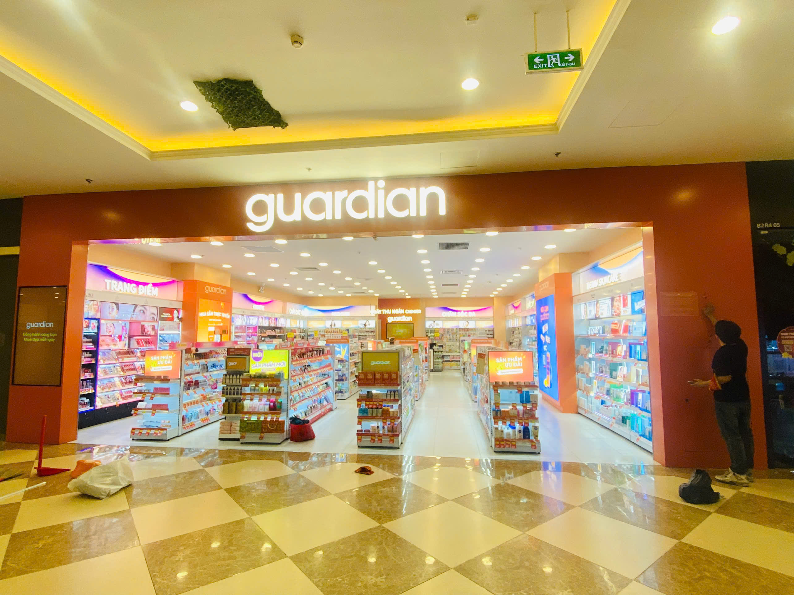 Biển aLUMIUM TOÀN CẢNH